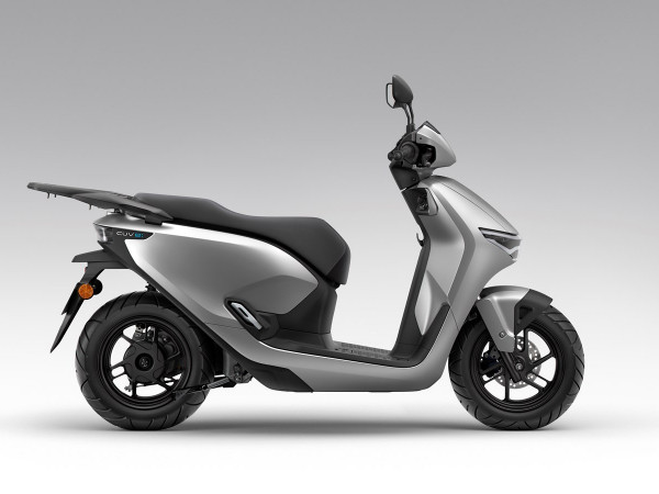 PREMIUM SILVER METALLIC